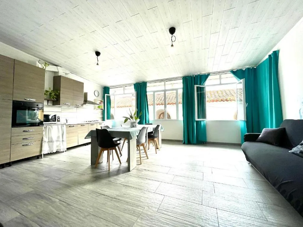 Bonora Suites Tortolì 0*,  Włochy